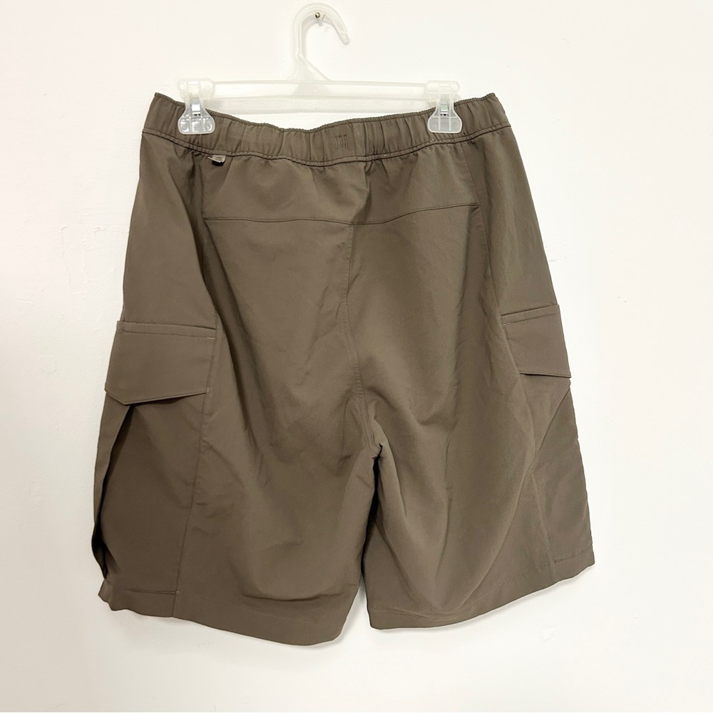 Lululemon Cargo Pocket Shorts Nomad - Picture 3 of 4